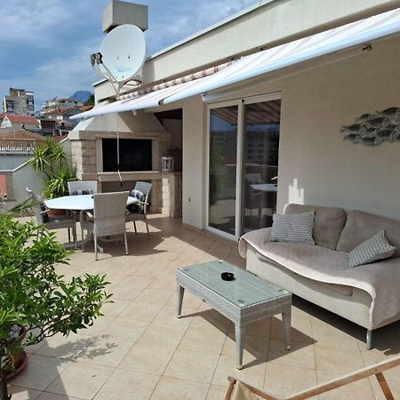 Happy Basset Terrace Makarska Exterior foto