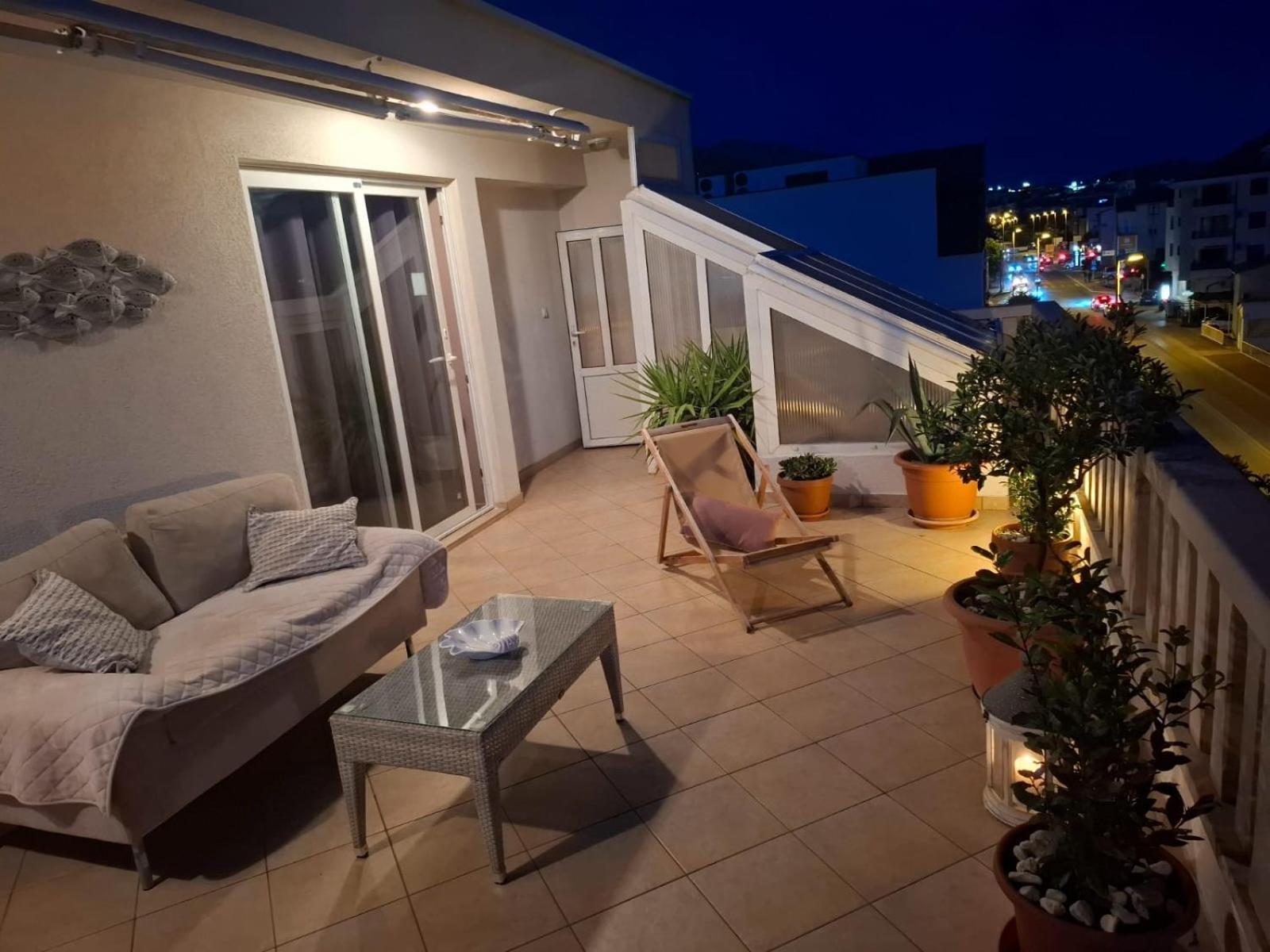 Happy Basset Terrace Makarska Exterior foto