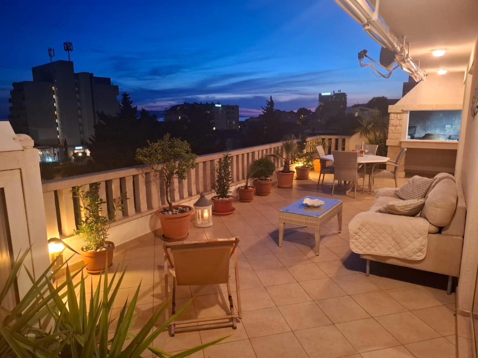 Happy Basset Terrace Makarska Exterior foto