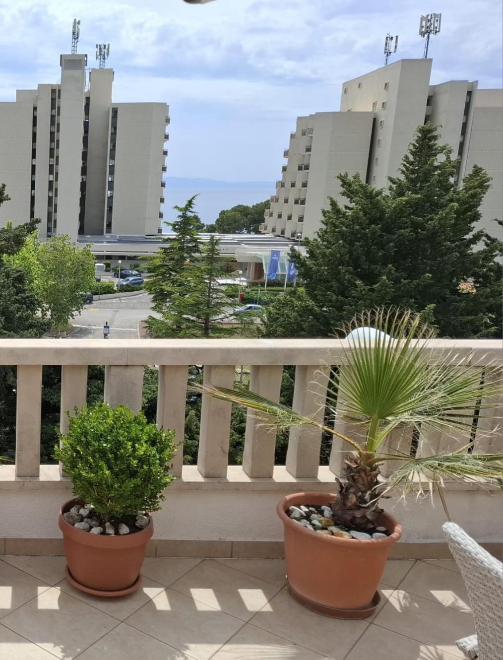 Happy Basset Terrace Makarska Exterior foto